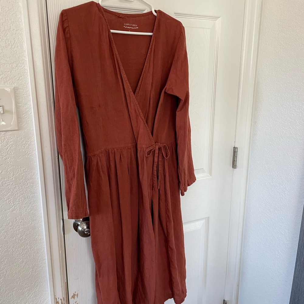 Simply Grey Women's Long Sleeve Linen Rust Dress